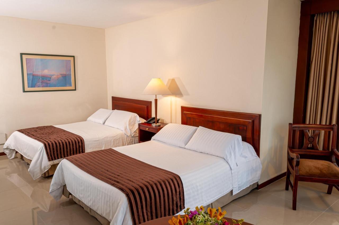 Torre De Cali Plaza Hotel Eksteriør bilde